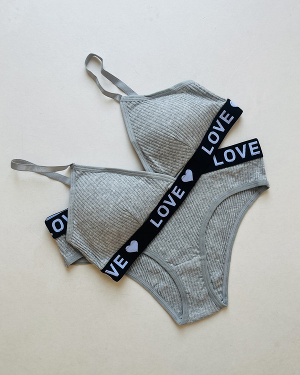 ست سوتین و شورت کبریتی دخترانه کاپ مثلثی