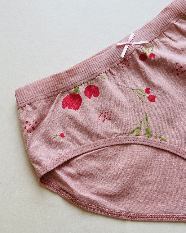 شورت نخی دخترانه لاله