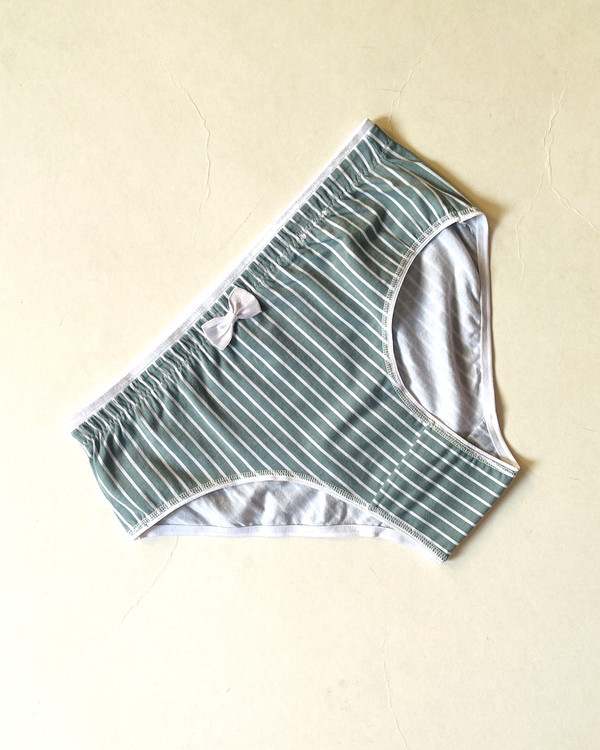 شورت زنانه کتان نخ