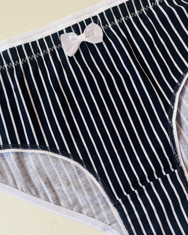 شورت زنانه کتان نخ