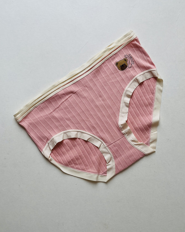 ارسال فوری شورت نخی زنانه