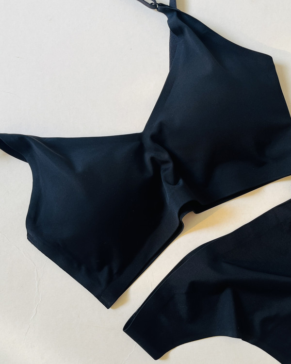 ست نیم تنه و شورت لیزری دخترانه