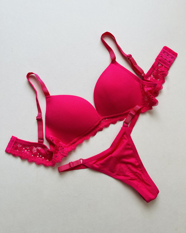 ست شورت و سوتین اسفنجی کاپ مثلثی زنانه