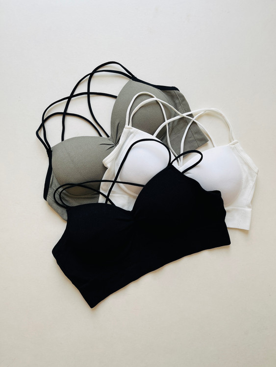 قیمت نیم تنه زنانه ورزشی کاپ دار