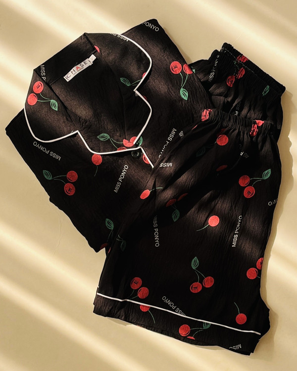 ست سه تیکه خانگی بلوز شلوار و شلوارک نخ موسلین آستین کوتاه