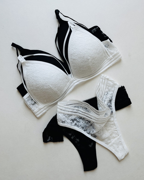 ست شورت لامبادا و سوتین اسفنجی گیپور بدون فنر