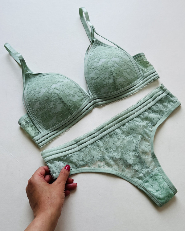 ست سوتین هارنس دار و شورت گیپور