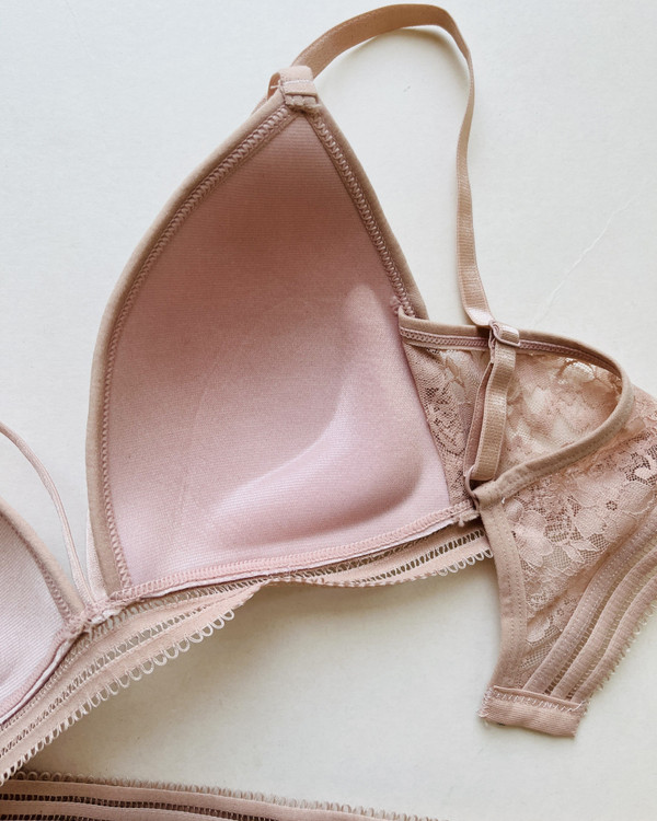 سوتین هارنس دار و شورت بکلس