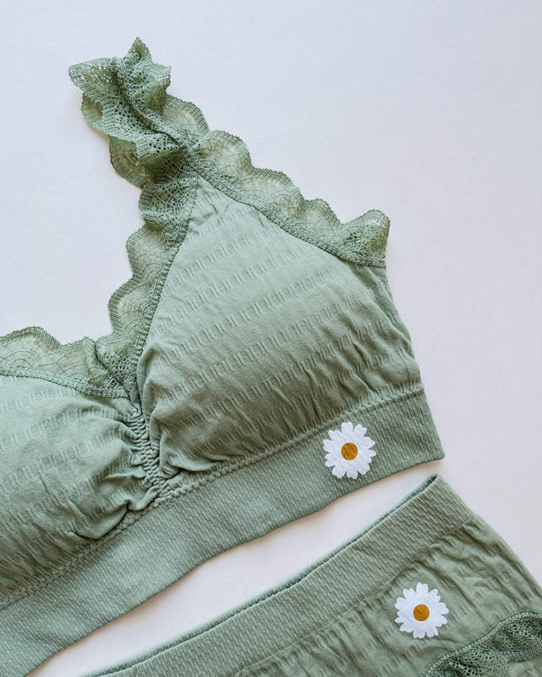 ست نیم تنه و شورت کاپدار بابونه