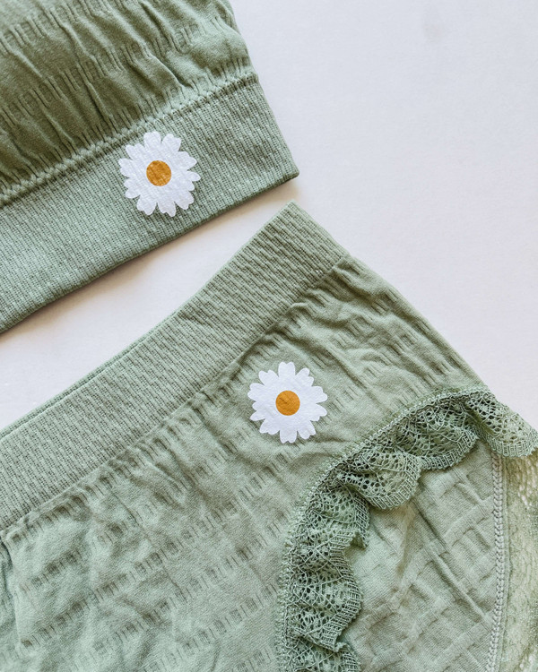 ست نیم تنه و شورت کاپدار بابونه