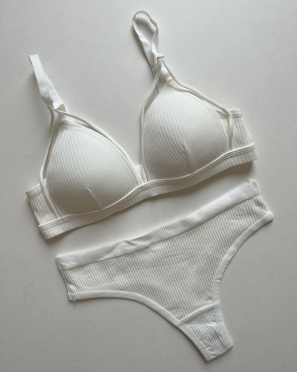 ست اسفنجی کبریتی هارنسی و شورت لامبادا