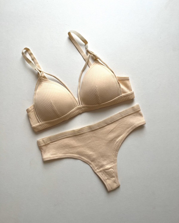 ست اسفنجی کبریتی هارنسی و شورت لامبادا