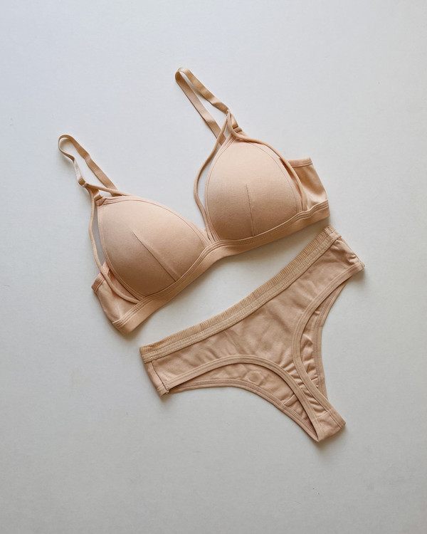 ست اسفنجی هارنسی و شورت لامباد