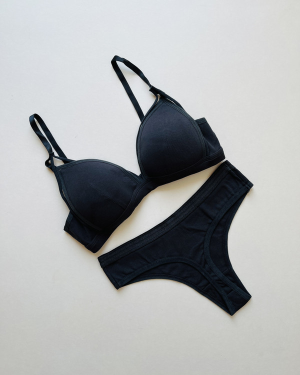 ست اسفنجی هارنسی و شورت لامباد