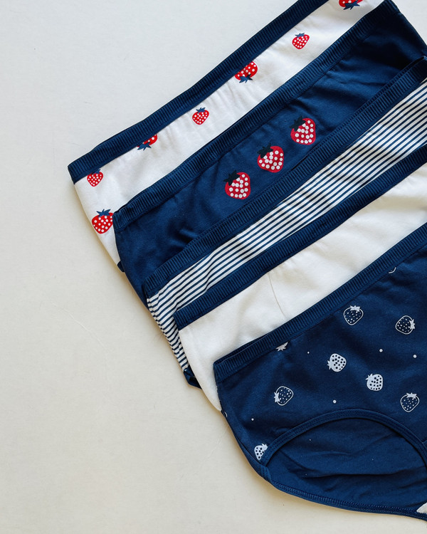 شورت نخی دخترانه توت فرنگی