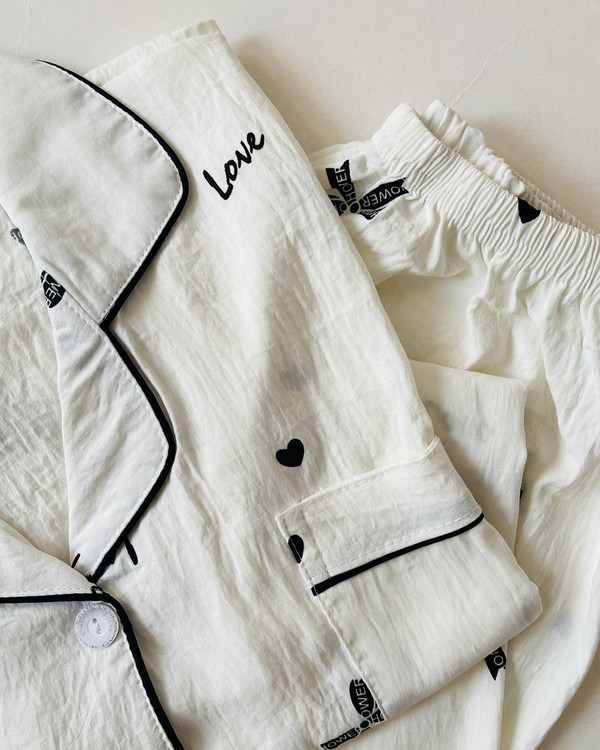 ست سه تیکه بلوز، شلوار و شلوارک نخ موسلین آستین کوتاه قلب و پاپیون