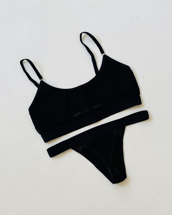 ست نخی فانتزی نیم تنه و شورت زنانه ویتاریتا - کد S39