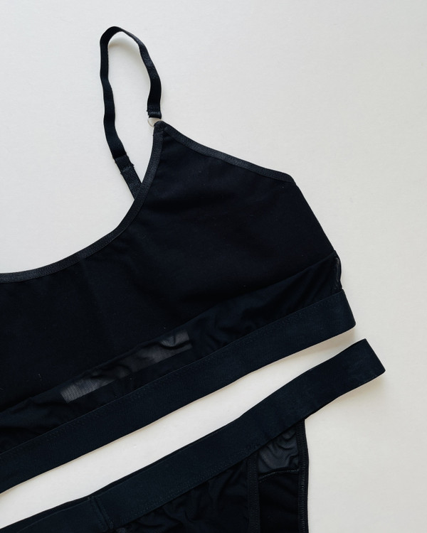 ست نخی فانتزی نیم تنه و شورت زنانه ویتاریتا - کد S39