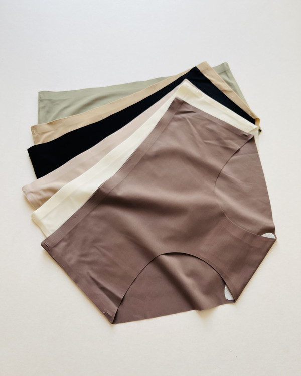 شورت زنانه لیزری مدل کلاسیک