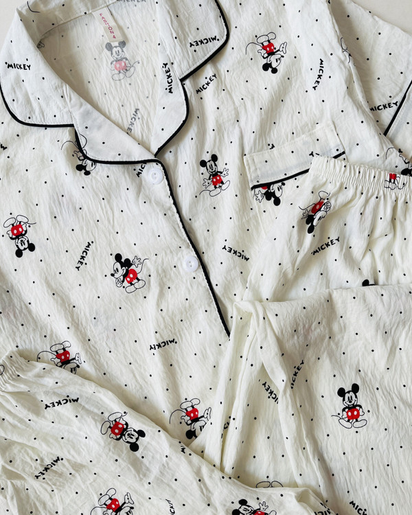 ست سه تیکه بلوز، شلوار و شلوارک نخ موسلین آستین کوتاه میکی موس
